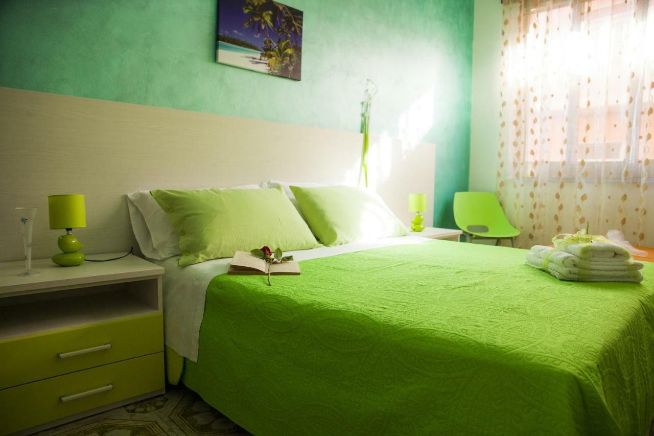B&B Giosy Portopalo Di Capo Passero Exteriör bild